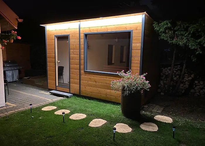 Przy Kawiarence 4 レバ